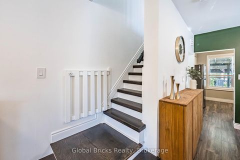 Photo 33 at 19 Elward Boulevard, Oakridge, Toronto
