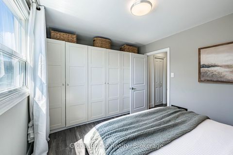 Photo 37 at 19 Elward Boulevard, Oakridge, Toronto