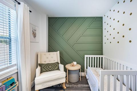 Photo 40 at 19 Elward Boulevard, Oakridge, Toronto