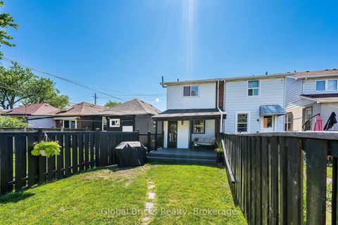 Photo 49 at 19 Elward Boulevard, Oakridge, Toronto