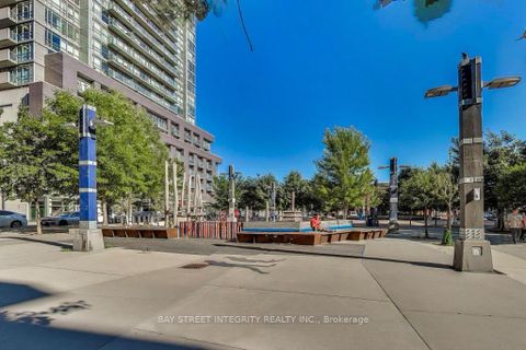 Photo 4 at 602W - 36 Lisgar Street, Little Portugal, Toronto