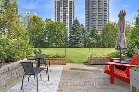 Photo 18 at Th92 - 9 Windermere Avenue, Swansea, Toronto