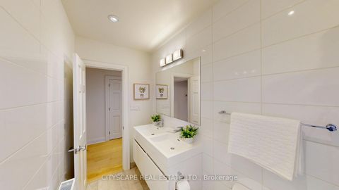Photo 28 at 25 Oswald Crescent, Mount Pleasant West, Toronto