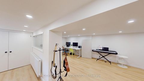 Photo 35 at 25 Oswald Crescent, Mount Pleasant West, Toronto