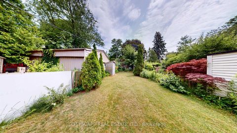Photo 43 at 25 Oswald Crescent, Mount Pleasant West, Toronto
