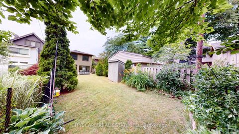 Photo 44 at 25 Oswald Crescent, Mount Pleasant West, Toronto