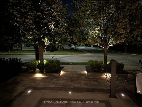 Photo 5 at 1135 Cenotaph Boulevard, Wyndham, Newmarket