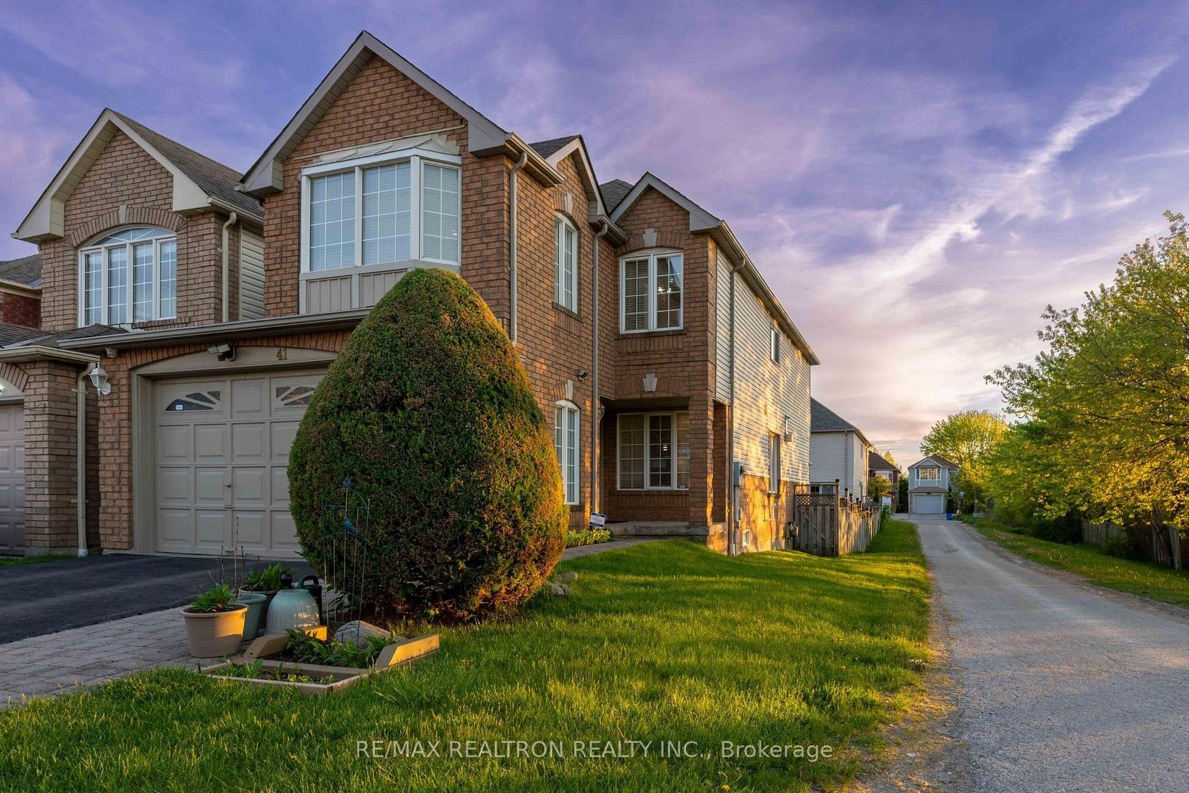 41 Lax Avenue, Central, Ajax 