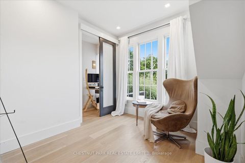 Photo 31 at 310 Bessborough Drive, Leaside, Toronto