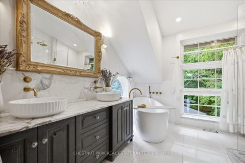 Photo 34 at 310 Bessborough Drive, Leaside, Toronto