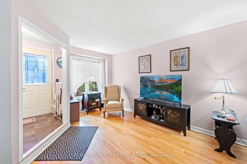 Photo 5 at 78 Annamaria Drive, Keswick North, Georgina