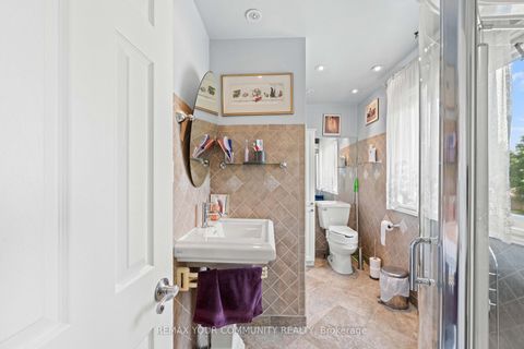 Photo 17 at 78 Annamaria Drive, Keswick North, Georgina