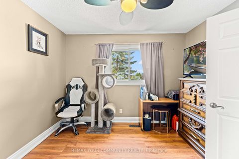 Photo 19 at 78 Annamaria Drive, Keswick North, Georgina