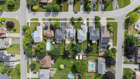 Photo 38 at 78 Annamaria Drive, Keswick North, Georgina