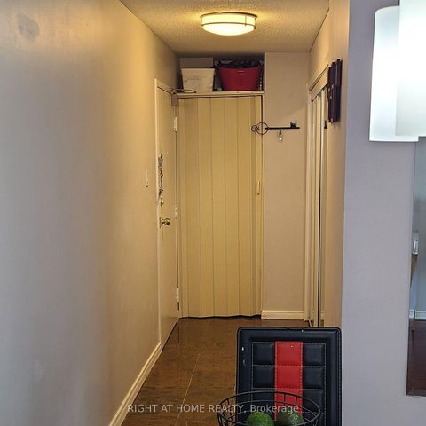 Photo 9 at 405 - 10 TAPSCOTT Road, Malvern, Toronto