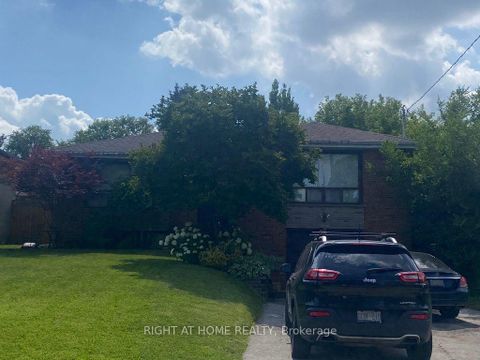 Photo 2 at 68 Barford Road, Kipling, Toronto