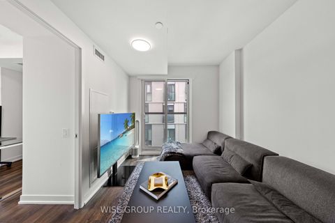 Photo 15 at 915 - 500 Wilson Avenue, Clanton Park, Toronto