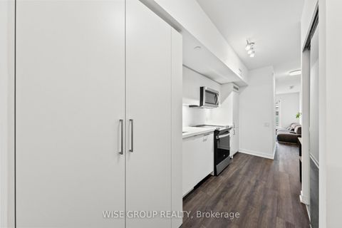 Photo 20 at 915 - 500 Wilson Avenue, Clanton Park, Toronto