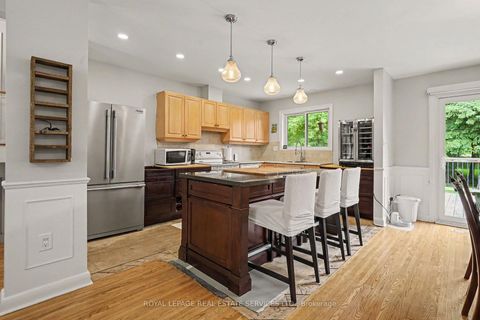 Photo 9 at 14 Mossford Court, Rosethorn, Toronto