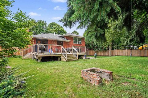 Photo 22 at 14 Mossford Court, Rosethorn, Toronto