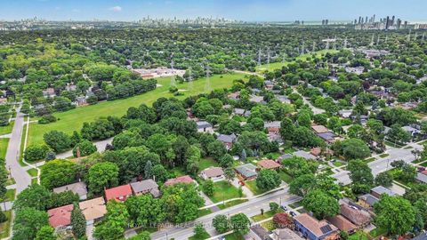 Photo 25 at 14 Mossford Court, Rosethorn, Toronto