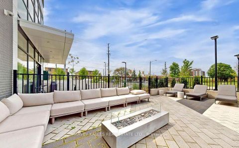 Photo 42 at 4 - 60 George Butchart Drive, CFB, Toronto