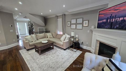Photo 7 at 178 Buena Vista Drive, Sonoma Heights, Vaughan