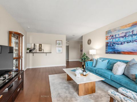 Photo 5 at 612 - 1 Clark Avenue, Yorkhill, Vaughan