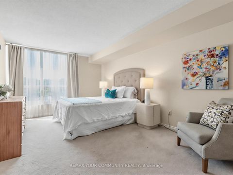 Photo 14 at 612 - 1 Clark Avenue, Yorkhill, Vaughan