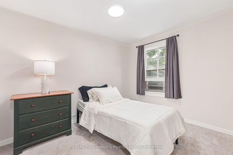 Photo 9 at 231 Superior Street, Stayner, Clearview