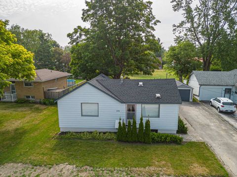 Photo 12 at 231 Superior Street, Stayner, Clearview