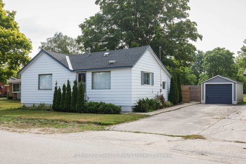 Photo 13 at 231 Superior Street, Stayner, Clearview