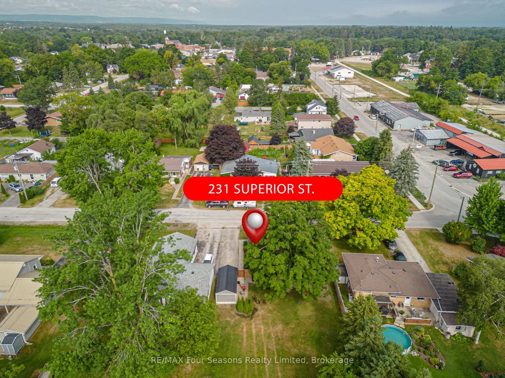 231 Superior Street, Stayner, Clearview photo number 2