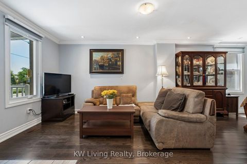 Photo 3 at 116 Seventh Street, New Toronto, Toronto
