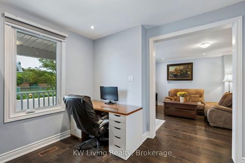 Photo 10 at 116 Seventh Street, New Toronto, Toronto