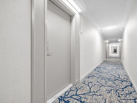 Photo 4 at 302 - 580 Christie Street, Wychwood, Toronto