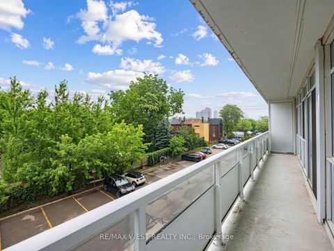 Photo 22 at 302 - 580 Christie Street, Wychwood, Toronto