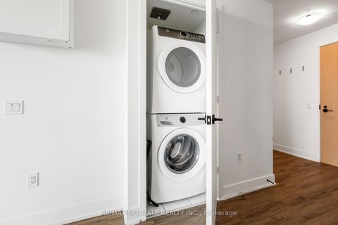 Photo 9 at 906 - 50 George Butchart Drive, CFB, Toronto