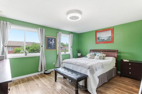 Photo 14 at 17 - 138 Homestead Road, West Hill, Toronto