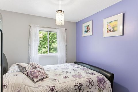 Photo 16 at 17 - 138 Homestead Road, West Hill, Toronto