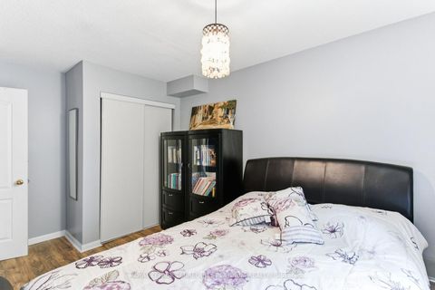 Photo 17 at 17 - 138 Homestead Road, West Hill, Toronto