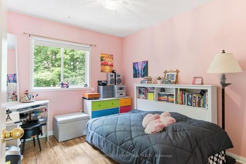 Photo 19 at 17 - 138 Homestead Road, West Hill, Toronto