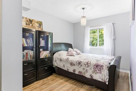 Photo 23 at 17 - 138 Homestead Road, West Hill, Toronto