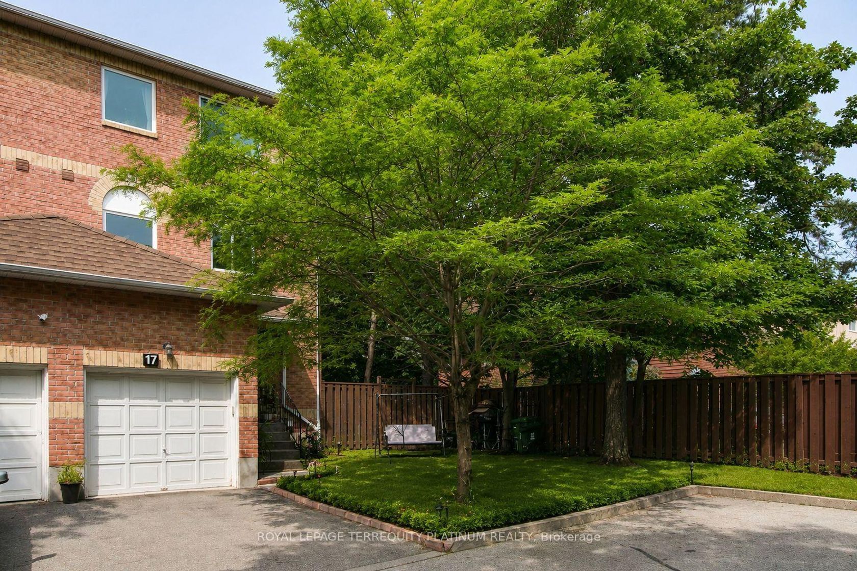 17 - 138 Homestead Road, West Hill, Toronto 