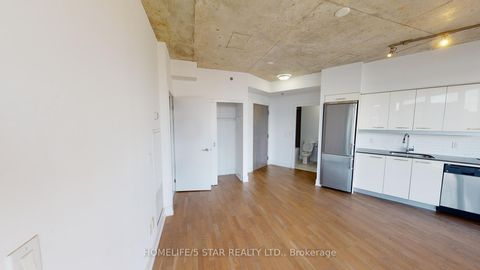 Photo 10 at 707 - 90 Trinity Street, Moss Park, Toronto