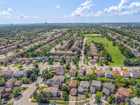 Photo 46 at 24 Hopkins Road, Grove East, Barrie