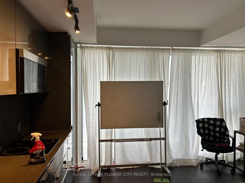Photo 9 at 1602 - 7 Grenville Street, Bay Street Corridor, Toronto