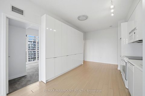 Photo 7 at 1905 - 10 Capreol Court, Waterfront Communities C1, Toronto