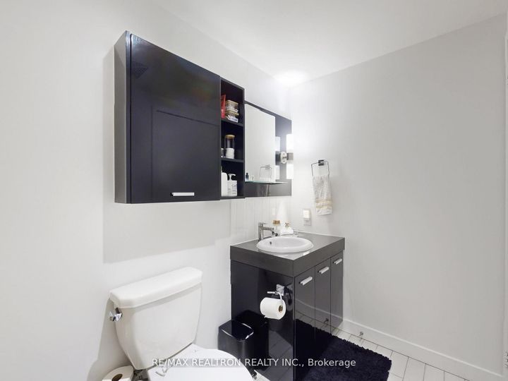 Photo 22 at Ph06 - 15 Singer Court, Bayview Village, Toronto