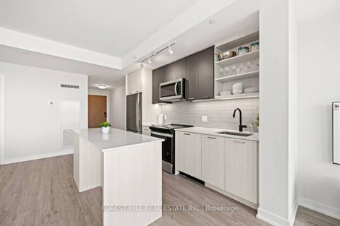 Photo 4 at 717 - 2300 St. Clair Avenue, Junction Area, Toronto